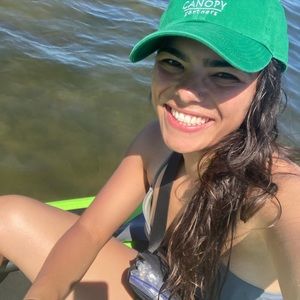 Meet your Posher, Katelyn